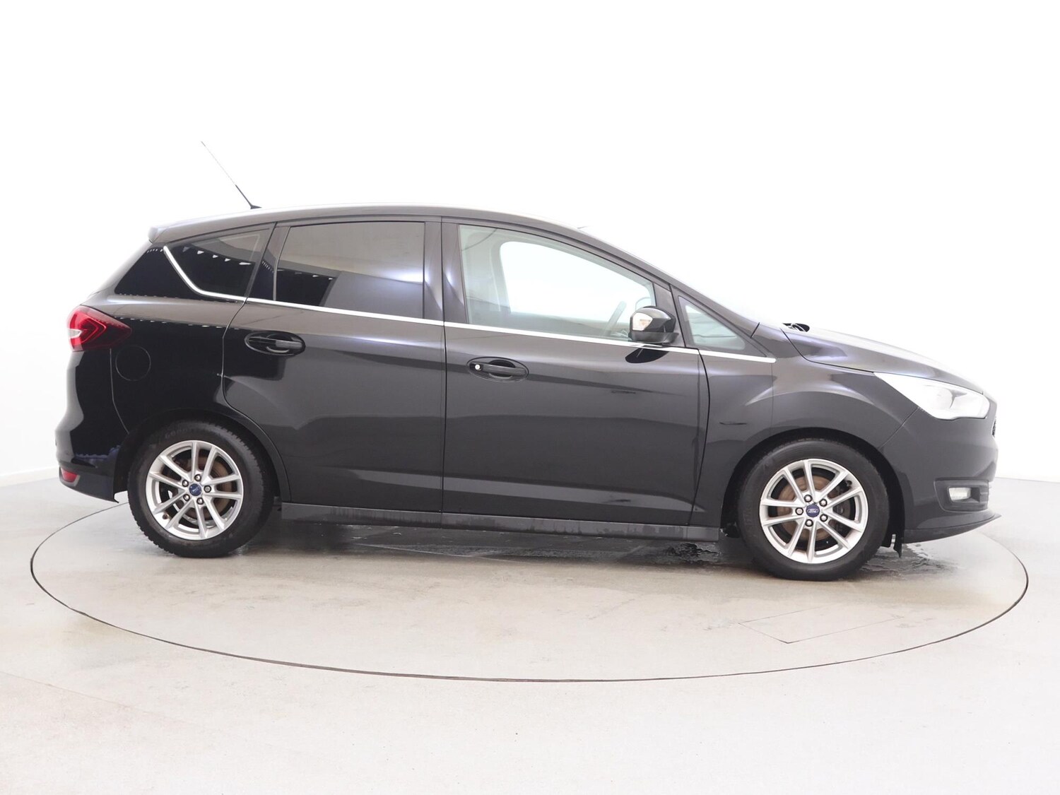 Used Ford C-Max 2016 for sale - 77829481: Photo 8