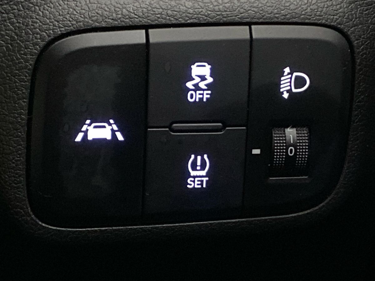 Used Hyundai i10 2022 for sale - 76805387: Photo 24