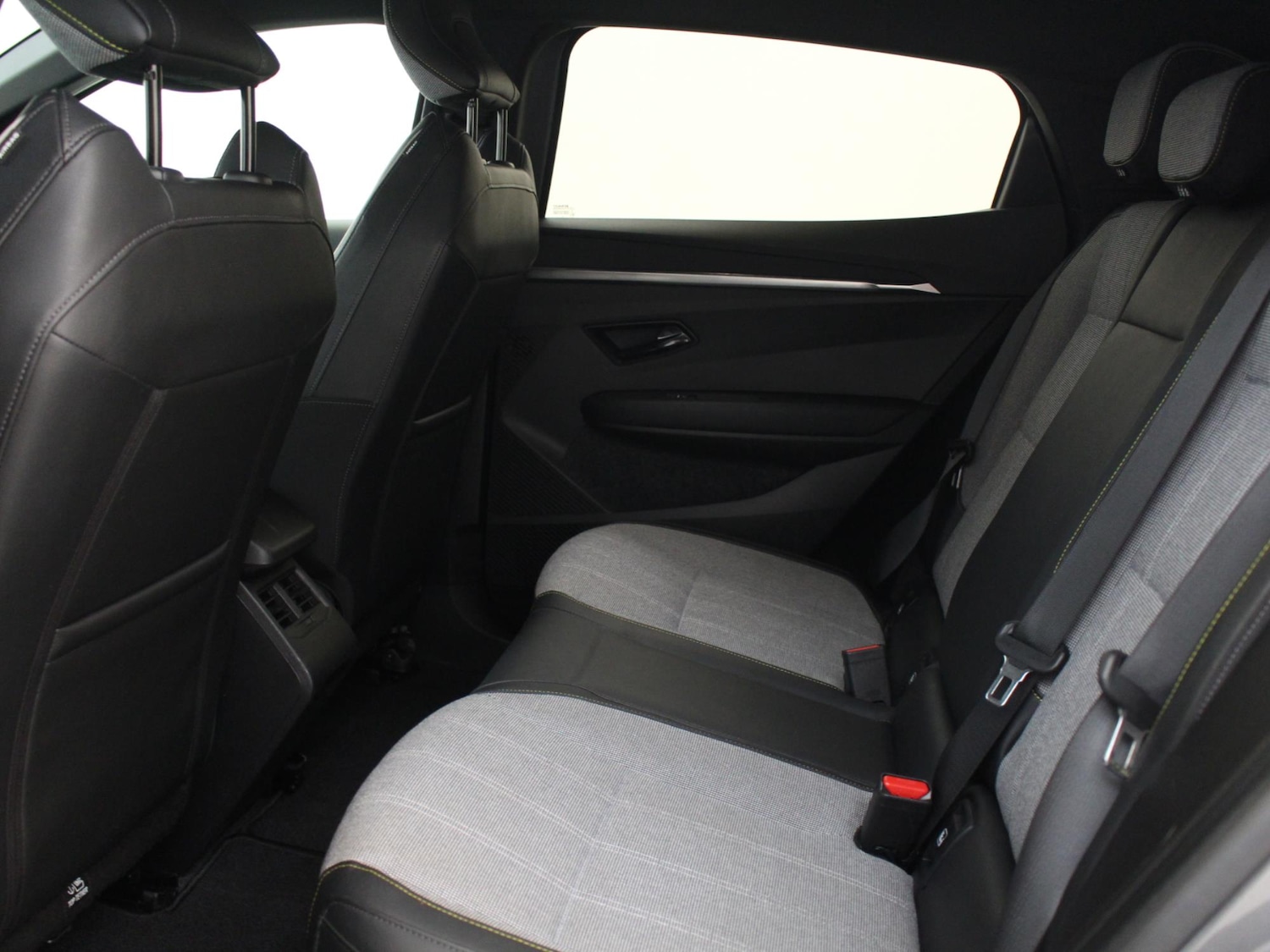 Used Renault Megane E Tech 2023 for sale - 77398023: Photo 11