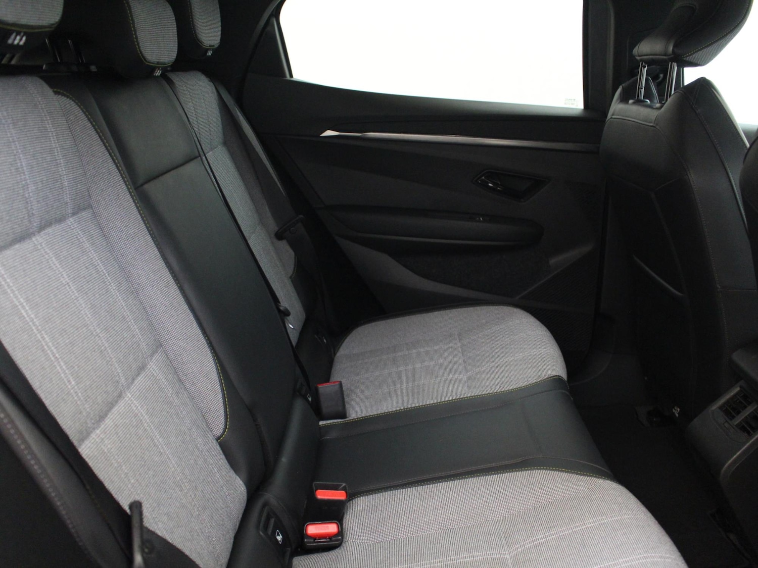 Used Renault Megane E Tech 2023 for sale - 77398023: Photo 12