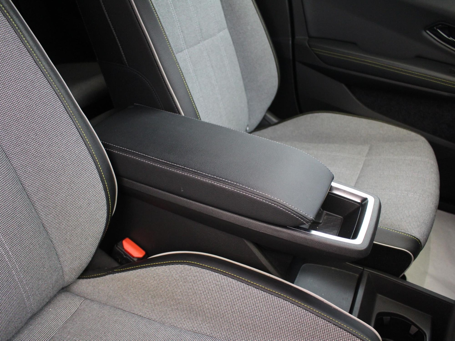 Used Renault Megane E Tech 2023 for sale - 77398023: Photo 23