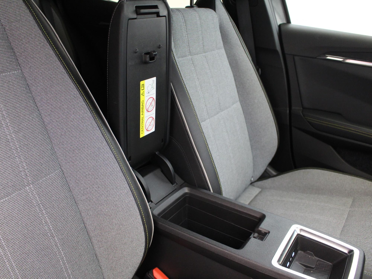 Used Renault Megane E Tech 2023 for sale - 77398023: Photo 24