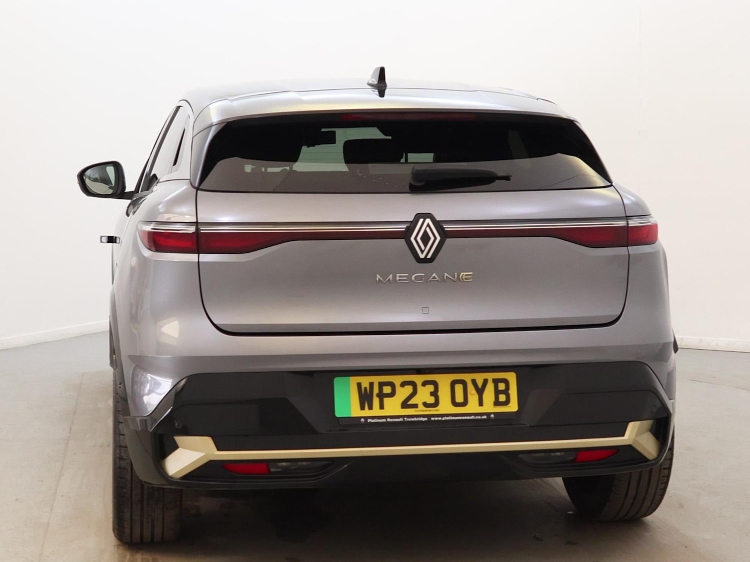 Used Renault Megane E Tech 2023 for sale - 77398023: Photo 6