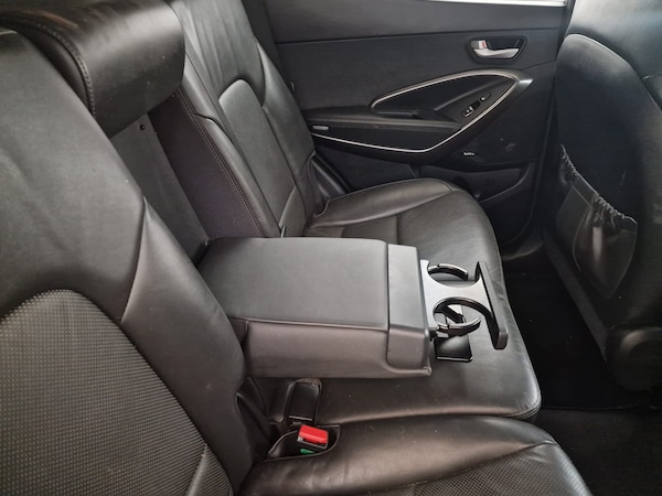 Used Hyundai Santa Fe 2016 for sale - 76219987: Photo 14