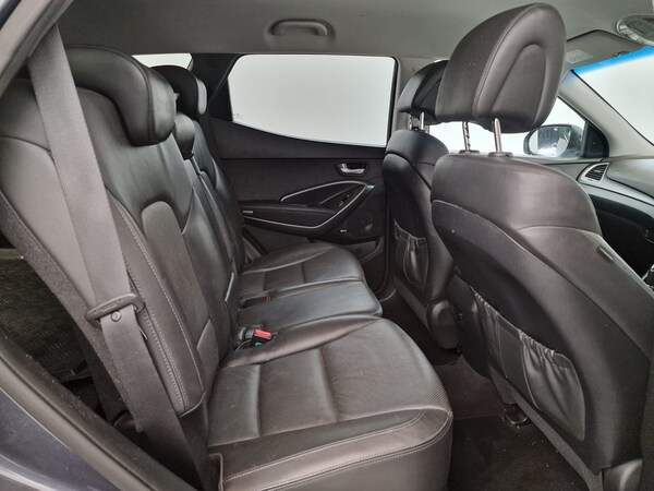 Used Hyundai Santa Fe 2016 for sale - 76219987: Photo 15