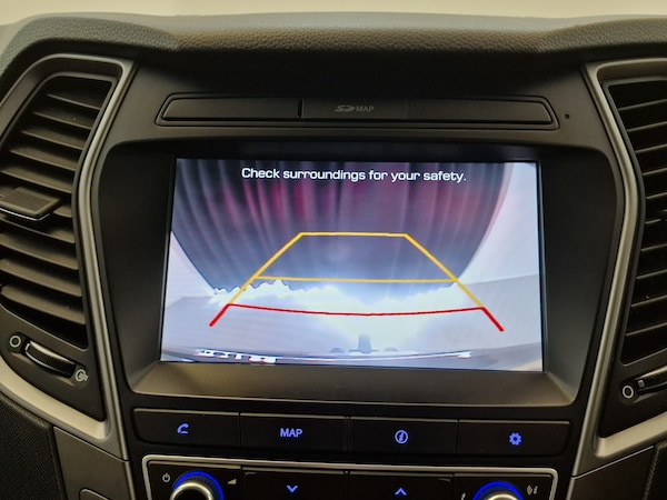 Used Hyundai Santa Fe 2016 for sale - 76219987: Photo 16