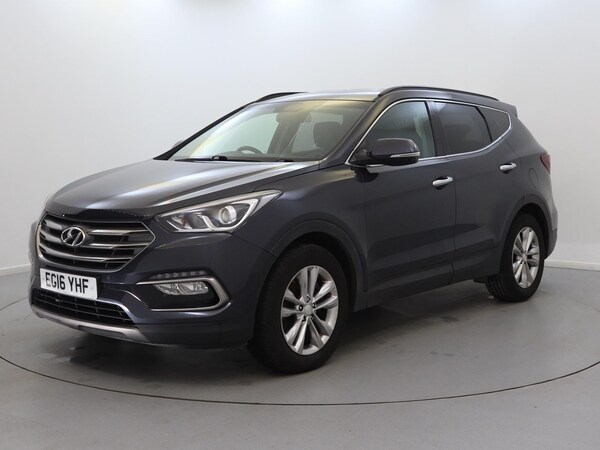 Used Hyundai Santa Fe 2016 for sale - 76219987: Photo 3