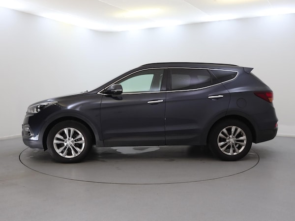 Used Hyundai Santa Fe 2016 for sale - 76219987: Photo 4