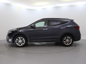 Used Hyundai Santa Fe 2016 for sale - 76219987: Photo 4