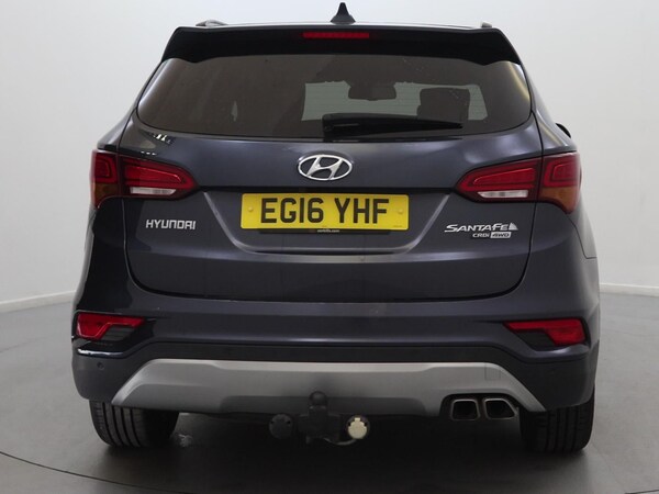 Used Hyundai Santa Fe 2016 for sale - 76219987: Photo 6