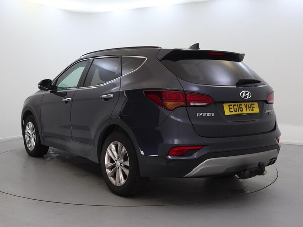 Used Hyundai Santa Fe 2016 for sale - 76219987: Photo 7