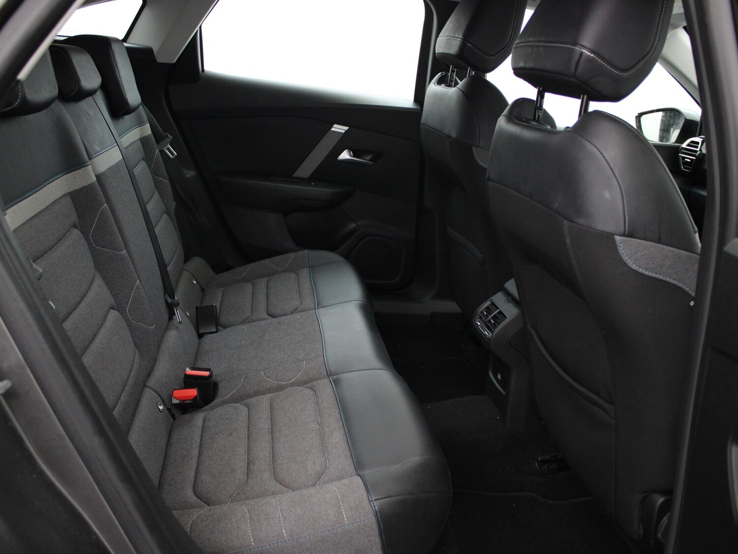 Used Citroen C4 2022 for sale - 77348510: Photo 13