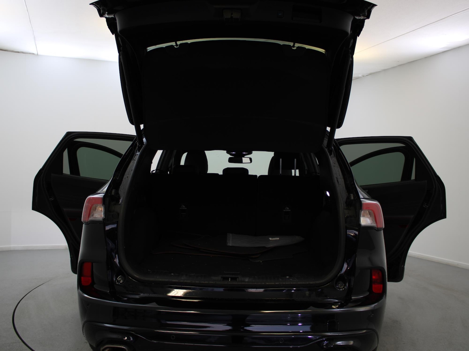 Used Ford Kuga 2022 for sale - 76564792: Photo 32