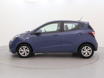 Used Hyundai i10 2018 for sale - 75761592: Photo