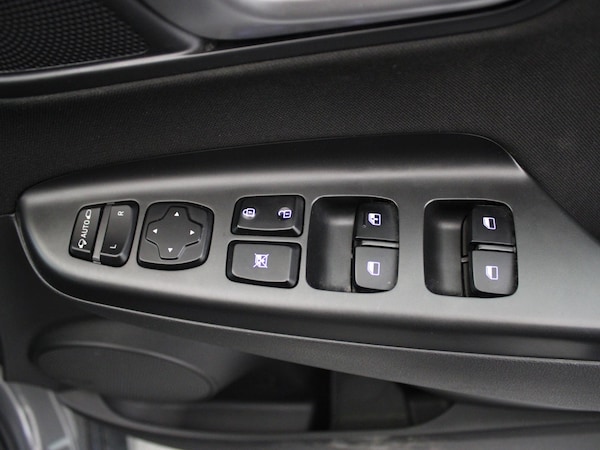 Used Hyundai KONA 2022 for sale - 76077304: Photo 35