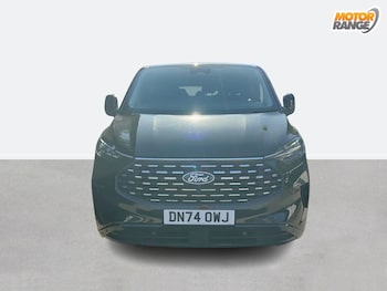 Used Ford Tourneo Custom 2024 for sale - 78386437: Photo