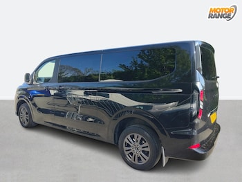Used Ford Tourneo Custom 2024 for sale - 78386437: Photo
