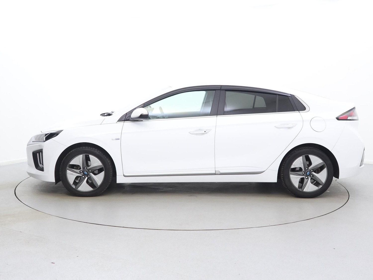 Used Hyundai IONIQ 2021 for sale - 76916467: Photo 4