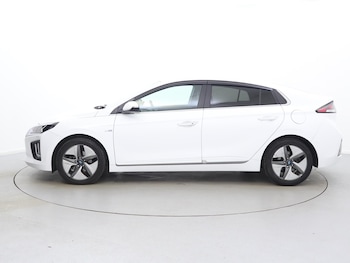 Used Hyundai IONIQ 2021 for sale - 76916467: Photo