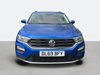 Used Volkswagen T-Roc 2019 for sale - 75461221: Photo