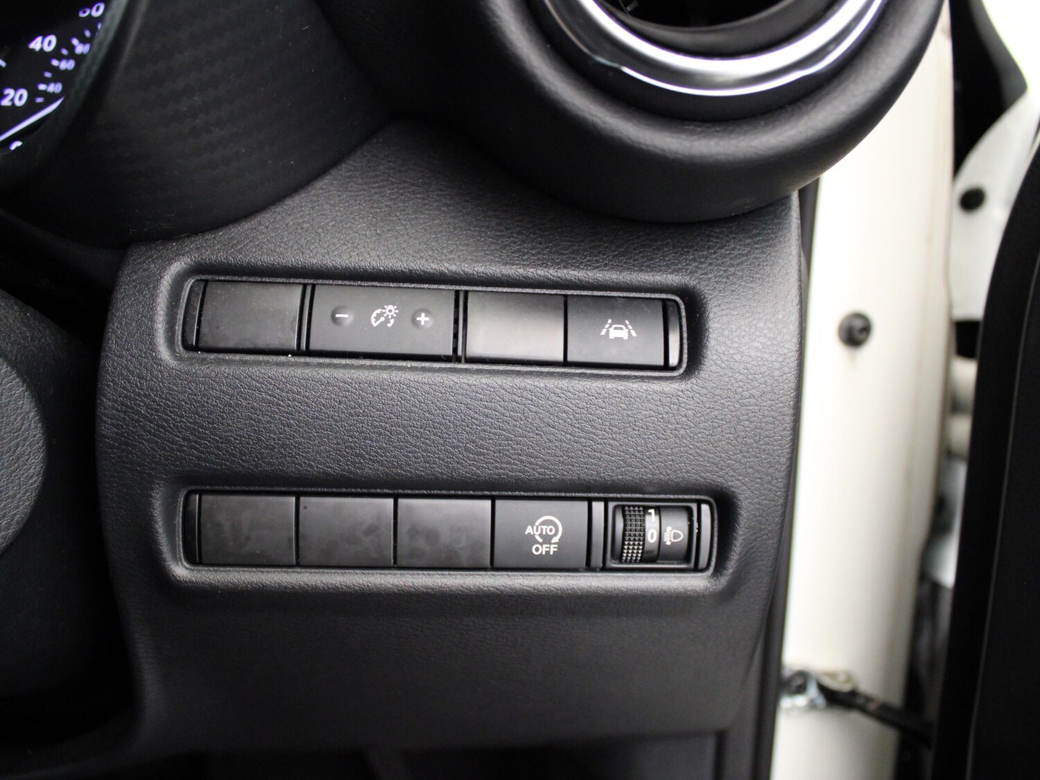 Used Nissan Juke 2023 for sale - 77011515: Photo 31