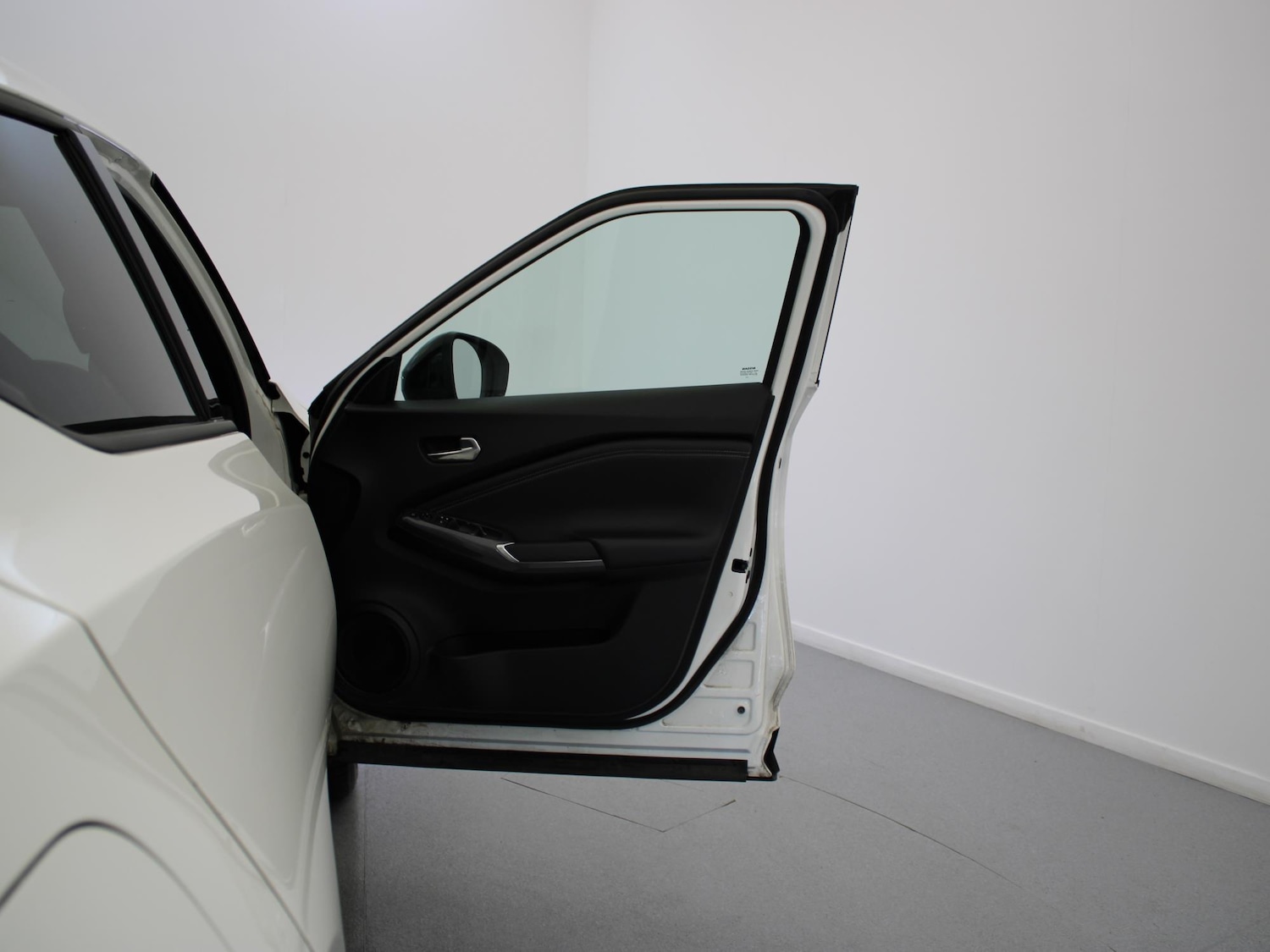 Used Nissan Juke 2023 for sale - 77011515: Photo 32