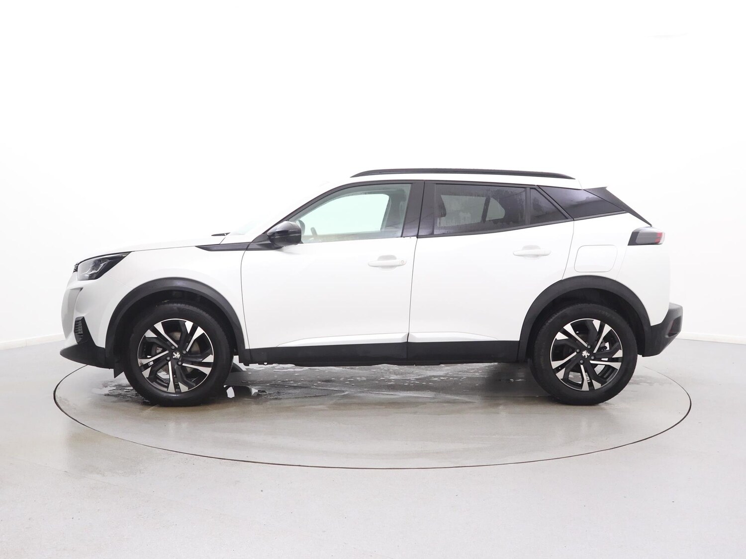 Used Peugeot 2008 2022 for sale - 77158905: Photo 4