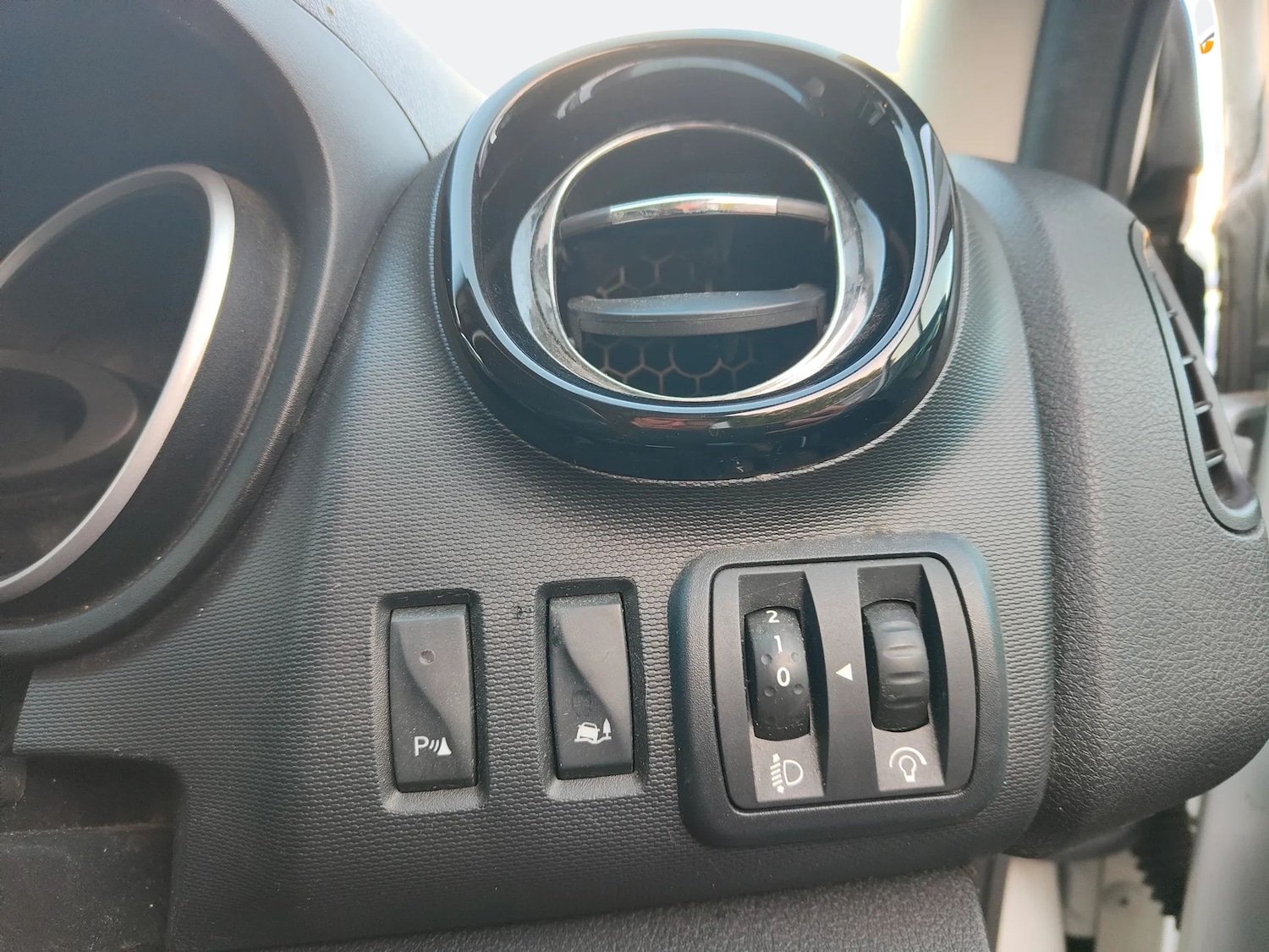 Used Vauxhall Vivaro 2018 for sale - 77103242: Photo 15