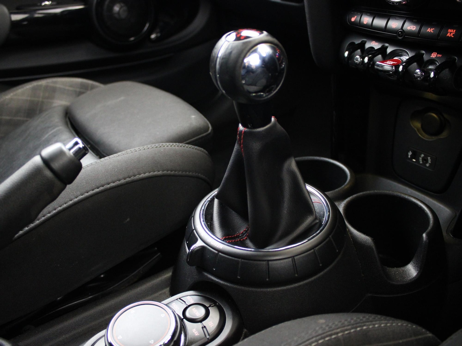 Used MINI Hatch 2017 for sale - 77220016: Photo 26