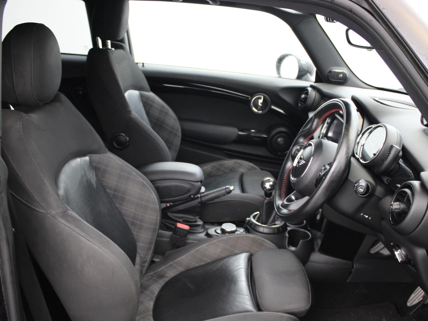 Used MINI Hatch 2017 for sale - 77220016: Photo 9