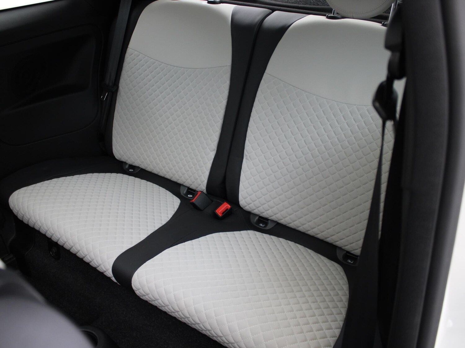 Used Fiat 500 2021 for sale - 76692289: Photo 11