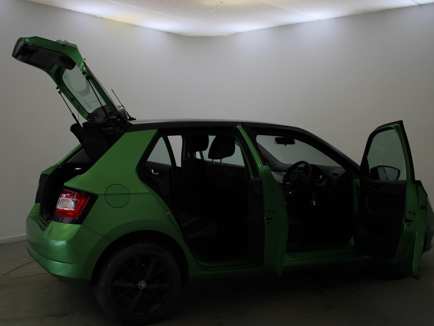 Vehicle 28