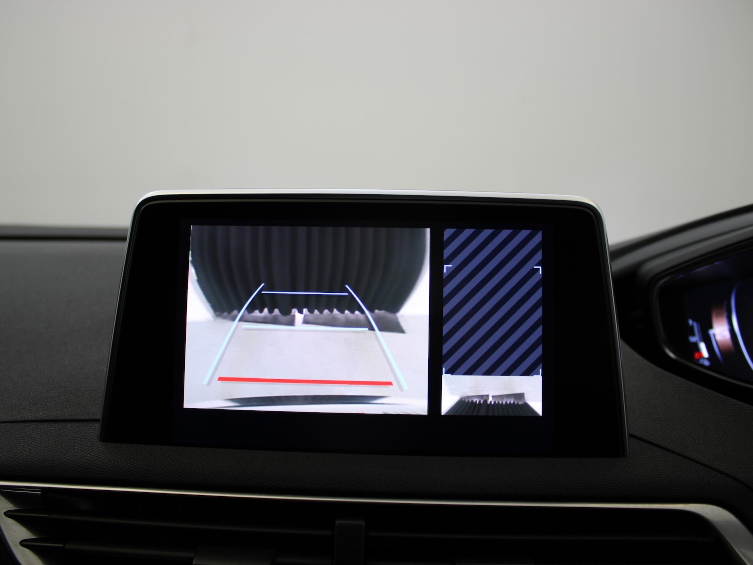 Used Peugeot 3008 2018 for sale - 76421482: Photo 14