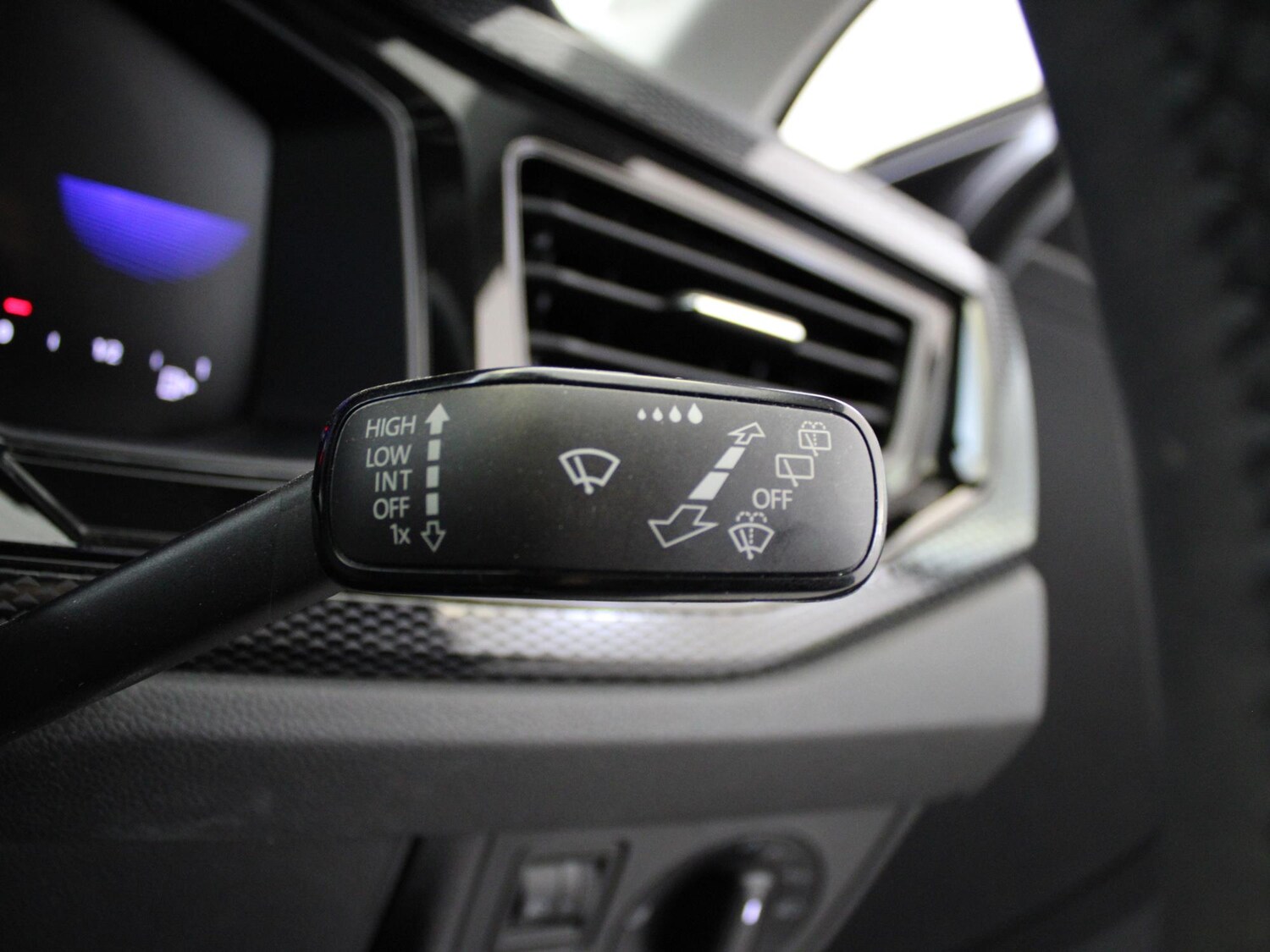 Used Volkswagen Polo 2023 for sale - 75736945: Photo 29