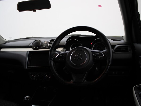 Used Suzuki Swift 2021 for sale - 75541743: Photo 13