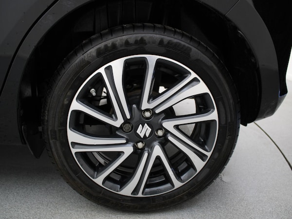 Used Suzuki Swift 2021 for sale - 75541743: Photo 38