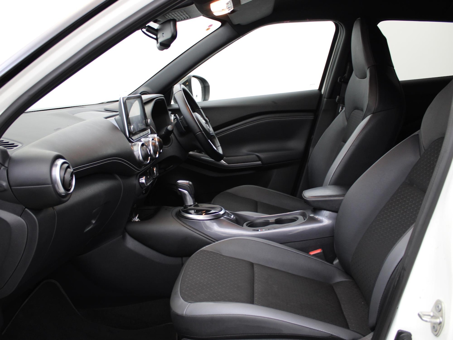 Used Nissan Juke 2022 for sale - 76300208: Photo 10