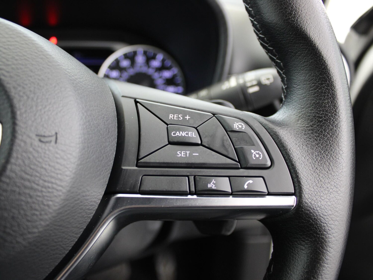 Used Nissan Juke 2022 for sale - 76300208: Photo 30