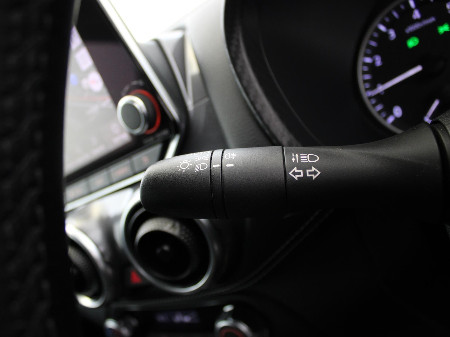 Used Nissan Juke 2022 for sale - 76300208: Photo 31