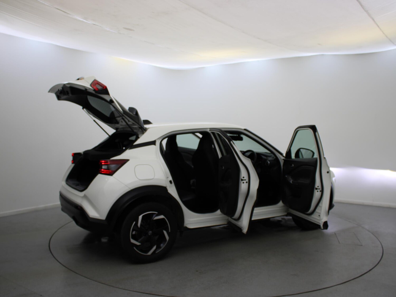 Used Nissan Juke 2022 for sale - 76300208: Photo 37
