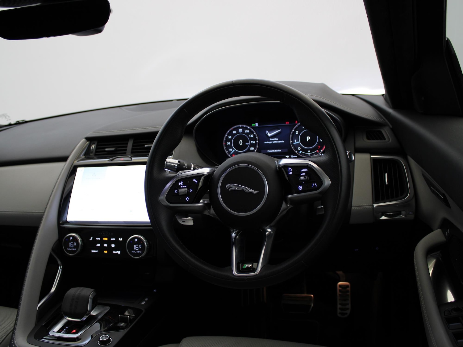 Used Jaguar E-Pace 2021 for sale - 76128287: Photo 18