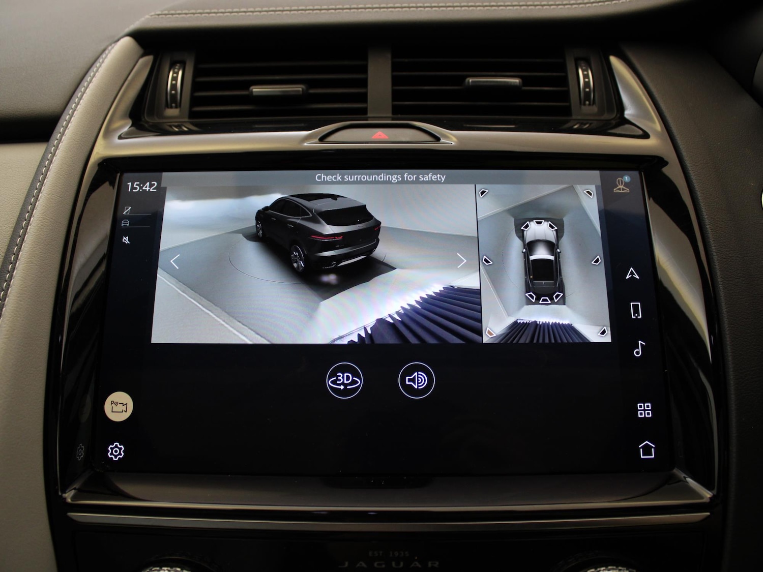 Used Jaguar E-Pace 2021 for sale - 76128287: Photo 24