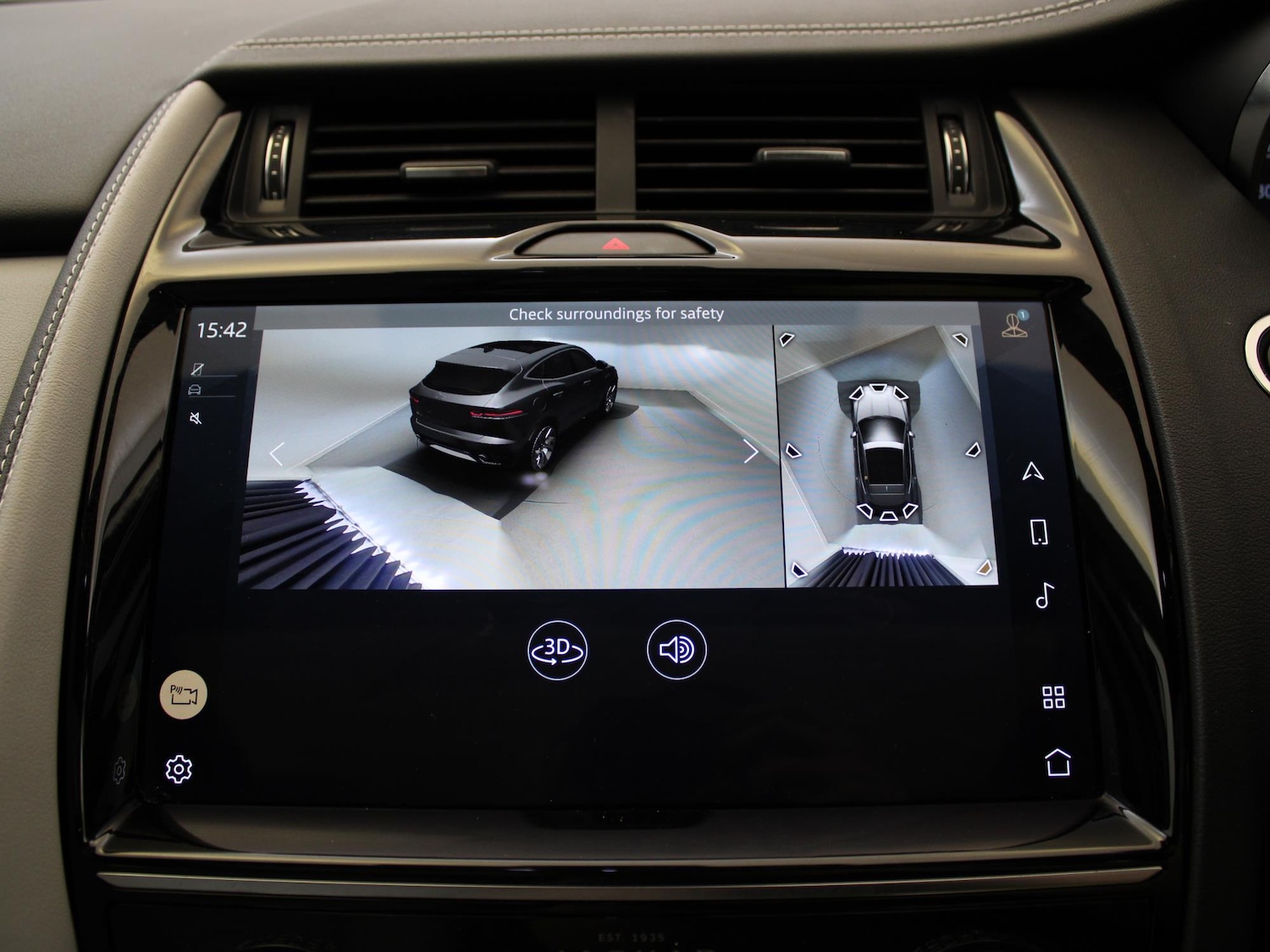 Used Jaguar E-Pace 2021 for sale - 76128287: Photo 25