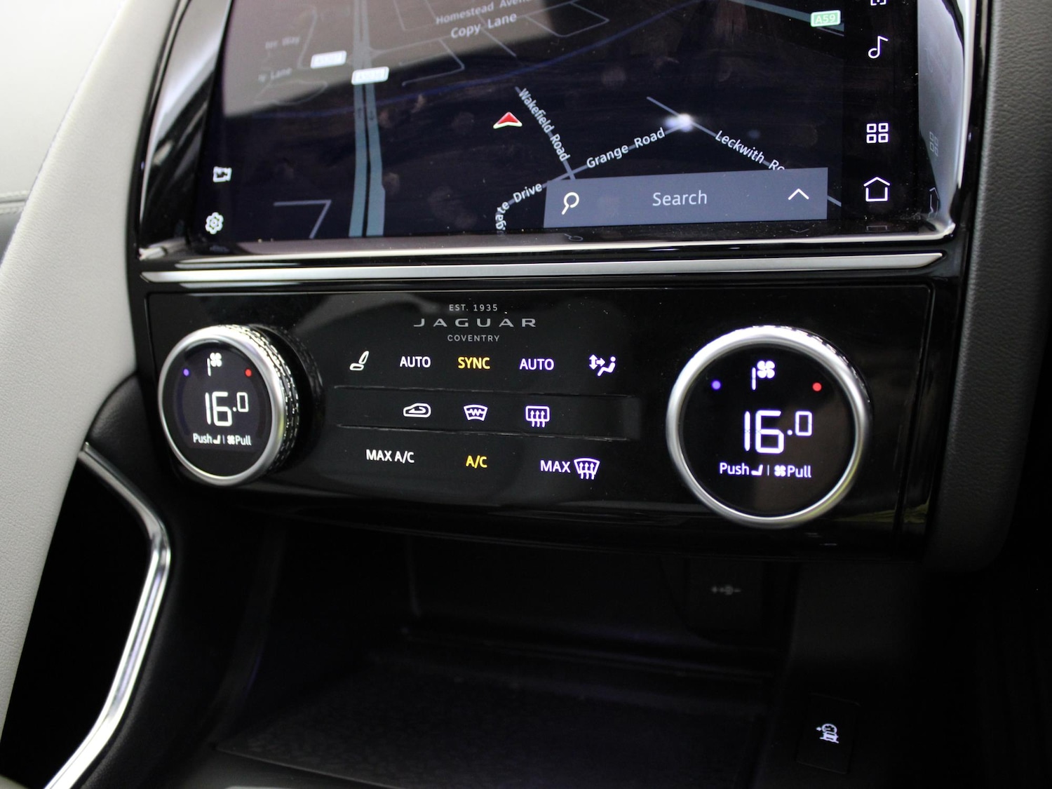 Used Jaguar E-Pace 2021 for sale - 76128287: Photo 43