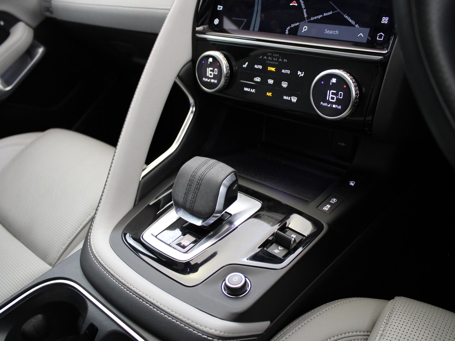 Used Jaguar E-Pace 2021 for sale - 76128287: Photo 45