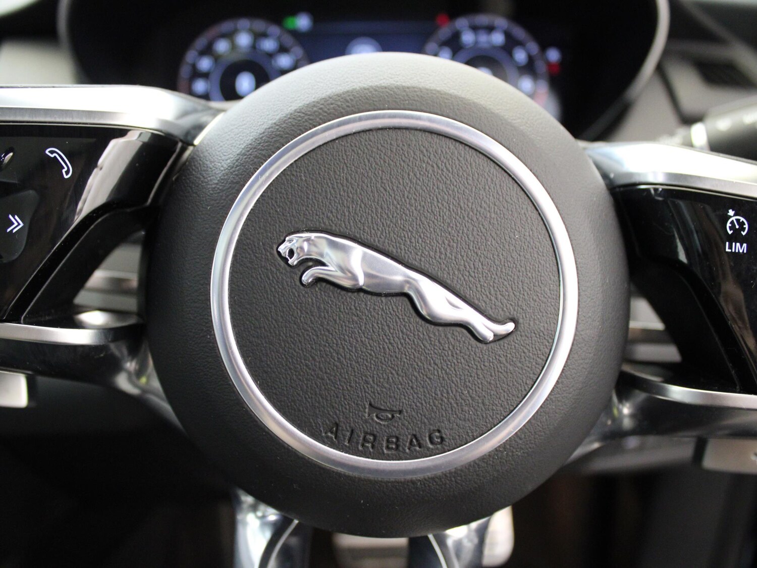 Used Jaguar E-Pace 2021 for sale - 76128287: Photo 52