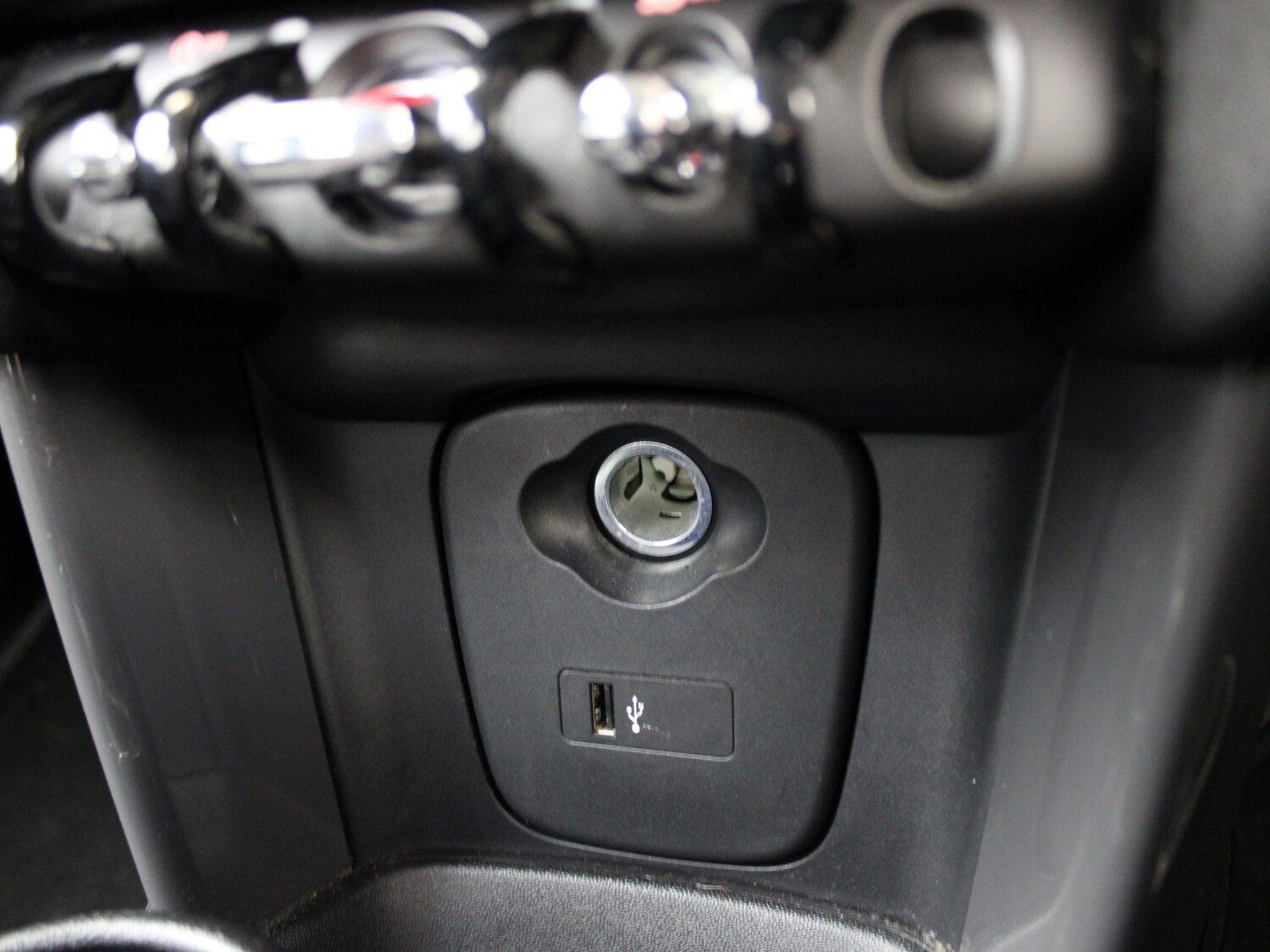 Used MINI Hatch 2019 for sale - 77500756: Photo 29