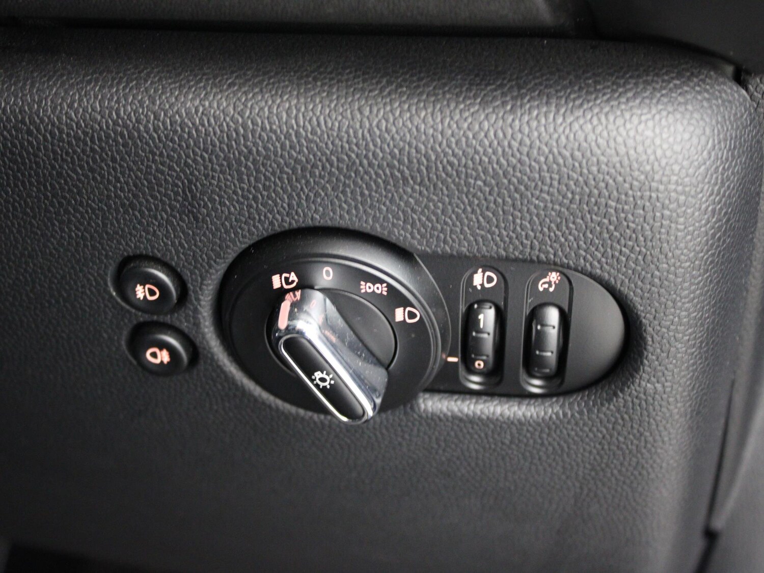 Used MINI Hatch 2019 for sale - 77500756: Photo 35