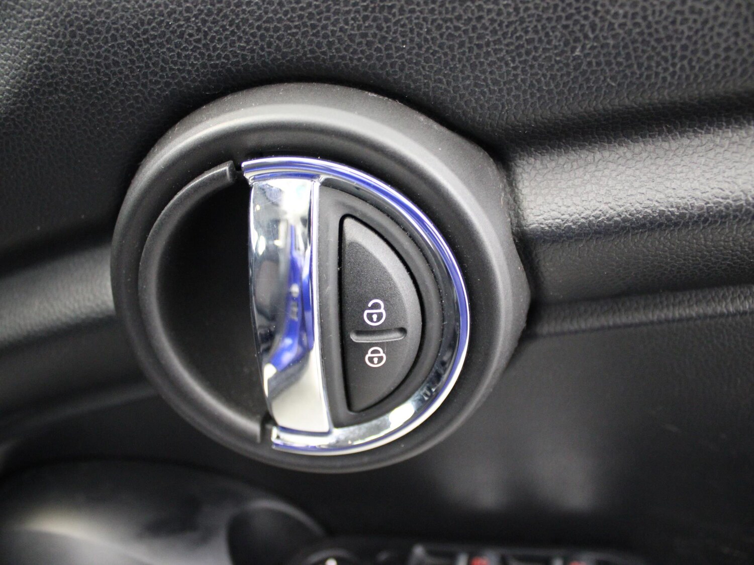 Used MINI Hatch 2019 for sale - 77500756: Photo 37