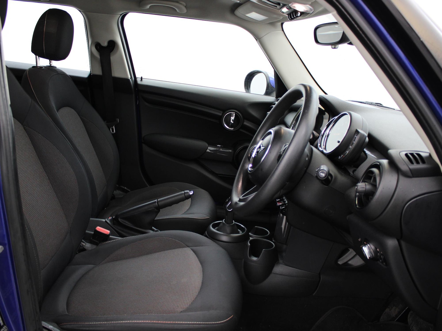 Used MINI Hatch 2019 for sale - 77500756: Photo 9